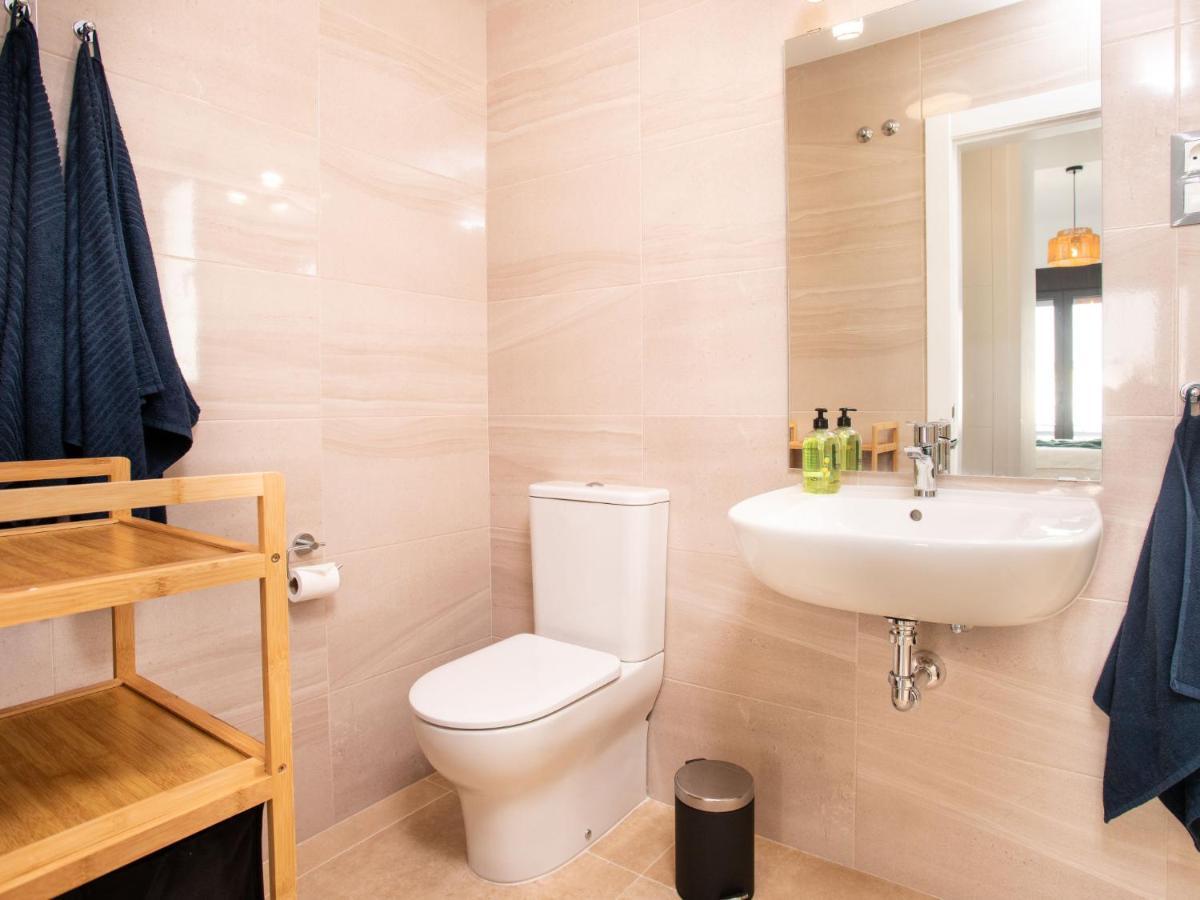 Apartment Piscis By Interhome Torre Del Mar Luaran gambar